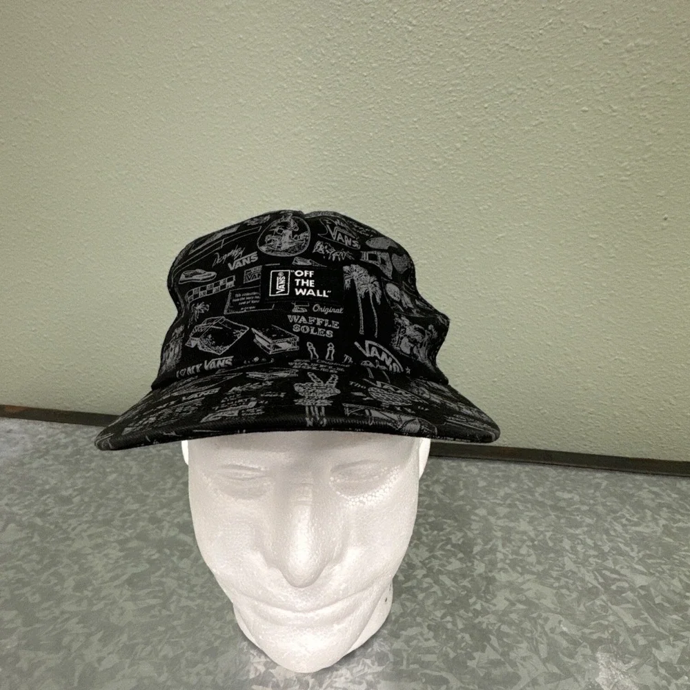Vans‎ Snapback Trucker Hat All Over Print Mesh Waffle Soles Rare Black Retro